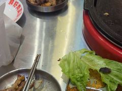 -哈哈碳都·牛肋条无限自助烤肉(宝龙店)