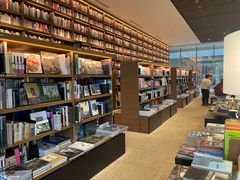 -茑屋书店(天目里店)