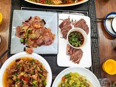 -三锅莊·牦牛肉火锅·香格里拉特色藏餐宴请餐厅(菱角塘路店)