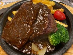 -香港新发烧腊茶餐厅(万象店)