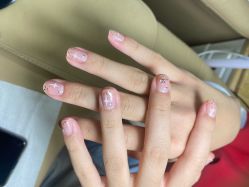 -阿噶西美甲美睫