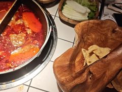 -热火朝天鲜切牛肉火锅(南强街巷店)