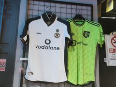 -京狮炙燥·精酿烧烤(首经贸店)