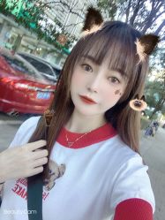 -镁连社·美联社