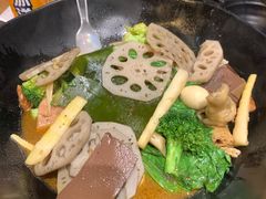 -万记麻辣烫国展总店