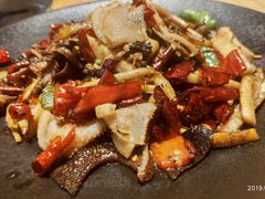 椒香炒牛肚牛舌-十三式重庆江湖菜(金茂览秀城店)