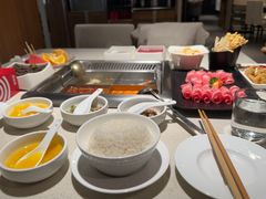 -海底捞火锅鲜切牛肉主题店(长寿路店)