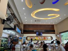 -覃记海鲜美食餐厅