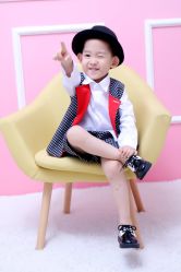 -宝贝日记专业儿童摄影(南坪店)