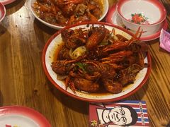 -冶建镜子·老南昌大排档·江西虾王(总店)