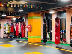 -臻元搏击格斗泰拳拳馆(港隆店)