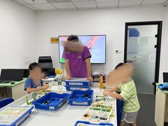 -童程童美少儿编程乐高机器人(世纪都会校区)