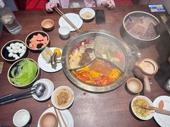 -巴邑火锅·夜宵(港隆广场店)