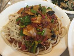 -马尔龙新疆饭店·清真(瑞景店)