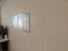 -荷逸唐电竞酒店(上海惠南地铁站店)