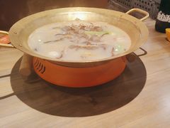 -毛肚向右·川渝毛肚王(经开永旺店)