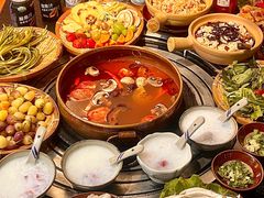 -阿山卓·野生菌火锅·纳西火塘烤肉