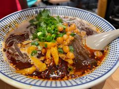 -遇见小面(东方宝泰店)