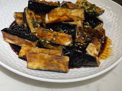 果仁脆皮茄子-后海16号·北京私房菜