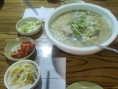 -绿岛汤泉韩式休闲会所