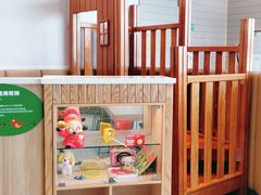 -德克士(中盛国贸店)