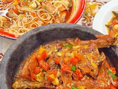 -老三样·旧食新味(绿地店)