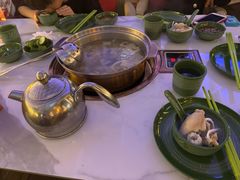 -润园四季椰子鸡火锅(海上世界店)