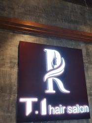点击看大图 -T.1 hair salon烫染接发