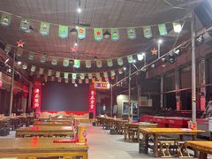 大堂-清真·老金烧烤·小龙虾(奥体中路店)