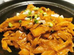 -大树头·森林餐厅(石碁店)