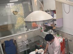 -狗舍宠物医院(四季商业广场店)