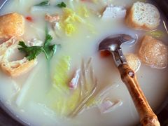 -小放牛炒菜馆(军校店)