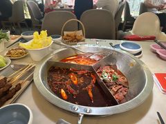 -左庭右院鲜牛肉火锅(浦江欢乐颂店)