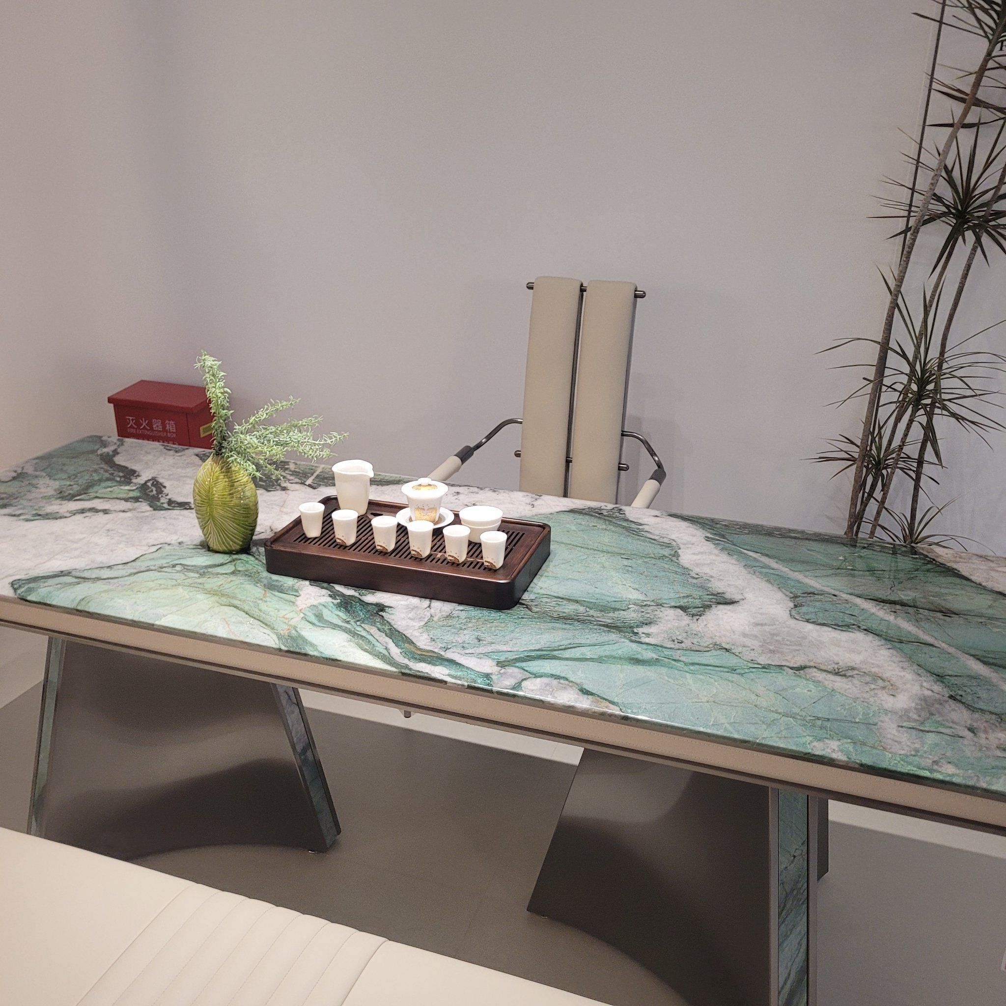 天然大理石绿翡翠茶台