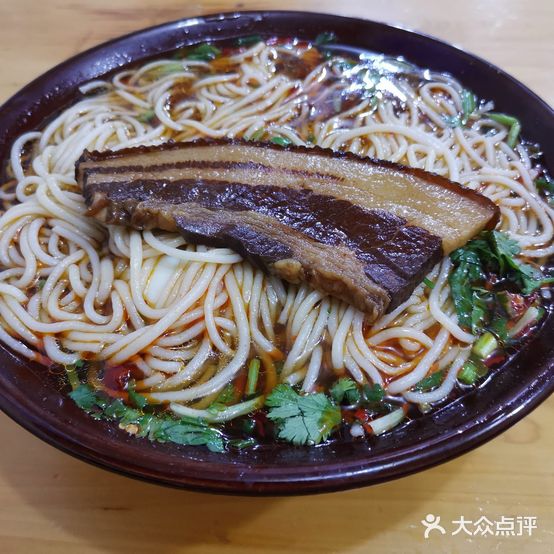 张氏大肉面(站前店)