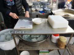 -何老二卤汁凉粉