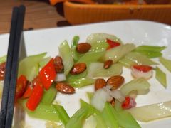 -谷丽麦馕新疆菜·清真(步步高梅溪新天地店)