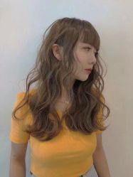 -Tloml salon