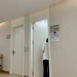-伊丽莎白医疗美容