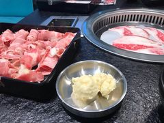 -烤路里·韩国品质自助烤肉(石路天虹4号店)