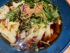 -耶里夏丽·丝路国际·新疆餐厅(浦东区东方路店)