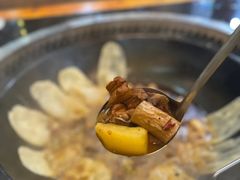 -三里屯土灶炖公鸡地锅鸡(江东店)