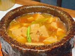 石锅豆腐-卯时·龙光雅宴·精致锡帮菜(惠山古镇店)