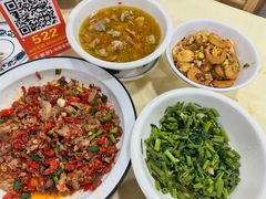 -笨罗卜浏阳菜馆(太平街店)