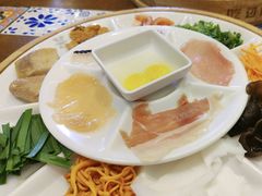 -芸南道·过桥米线(昆明老街旗舰店)