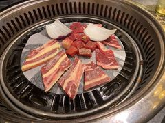 -匠牛亭·锅物烧肉放题自助(昆百大·泰业城店)