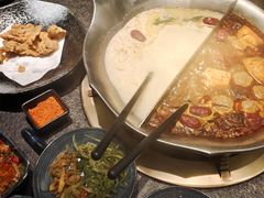 -湊湊火锅·茶憩(打浦桥日月光店)