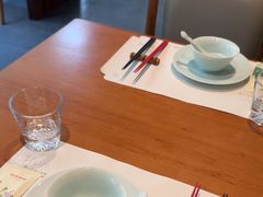 -荷风细雨·中国茶宴(世纪大道店)