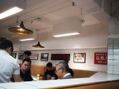 -新大咀港式茶餐厅(宝山万达店)