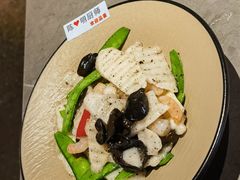 -佬太公海鸭·海鲜大排档(上海总店)